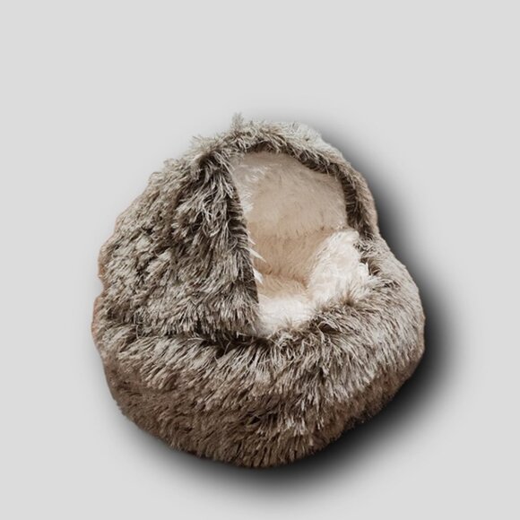 Calming Pet Hut - Picture 8 of 14